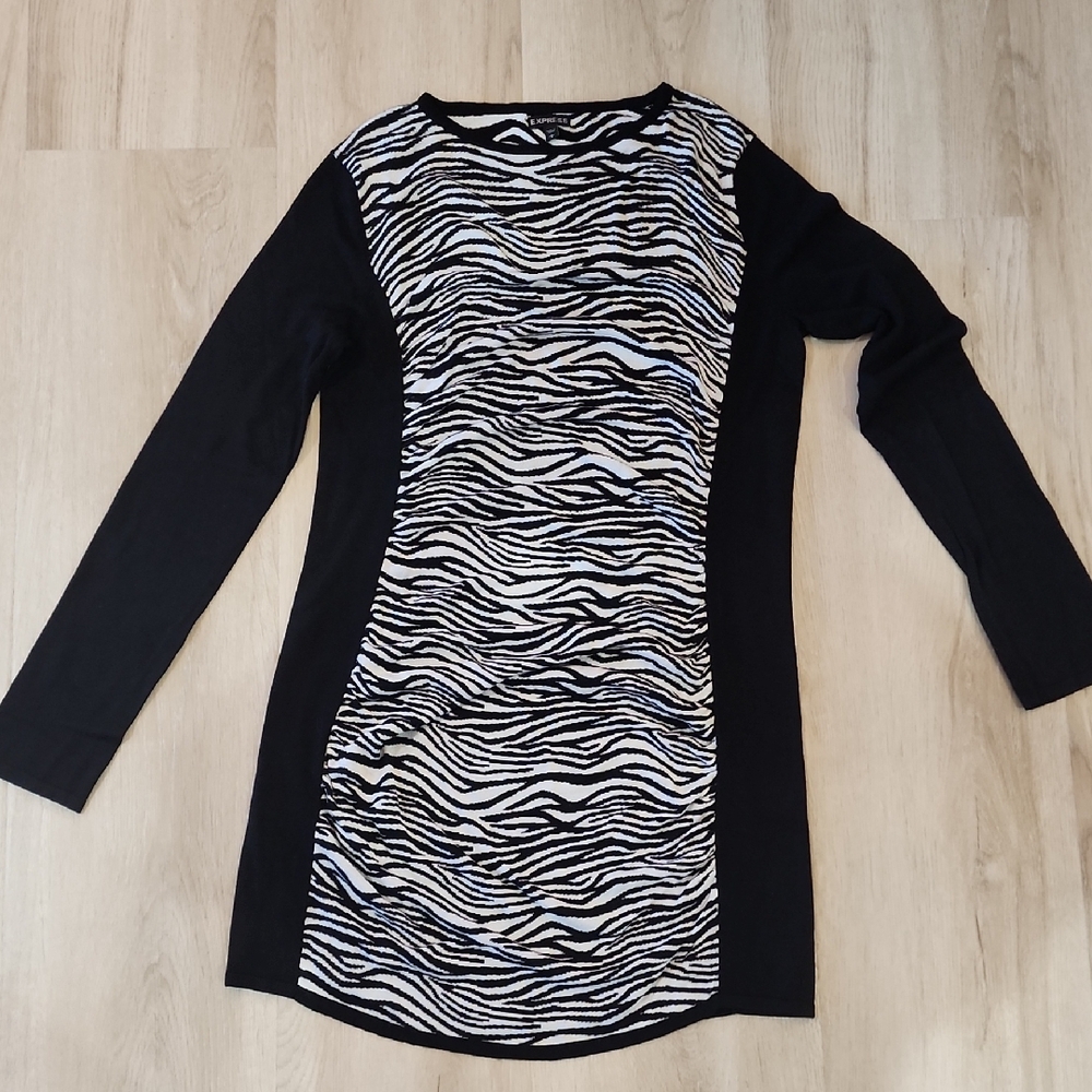 Express Black & White Zebra-Print Long Sleeve sweater dress.